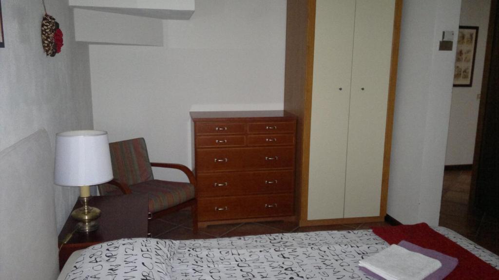 Lo Scoiattolo e la Noce Bed and Breakfast Stresa Camera foto