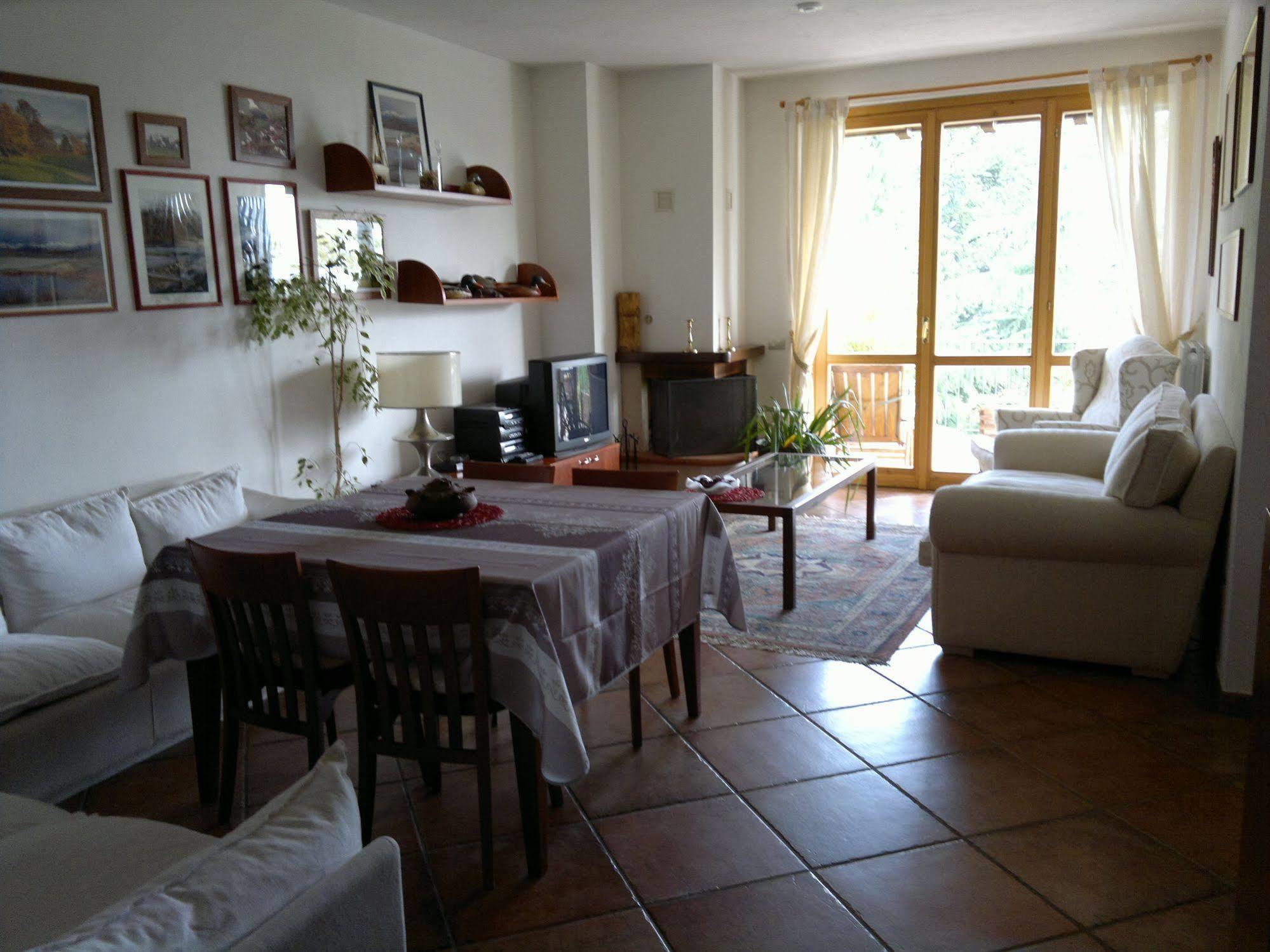 Lo Scoiattolo e la Noce Bed and Breakfast Stresa Esterno foto