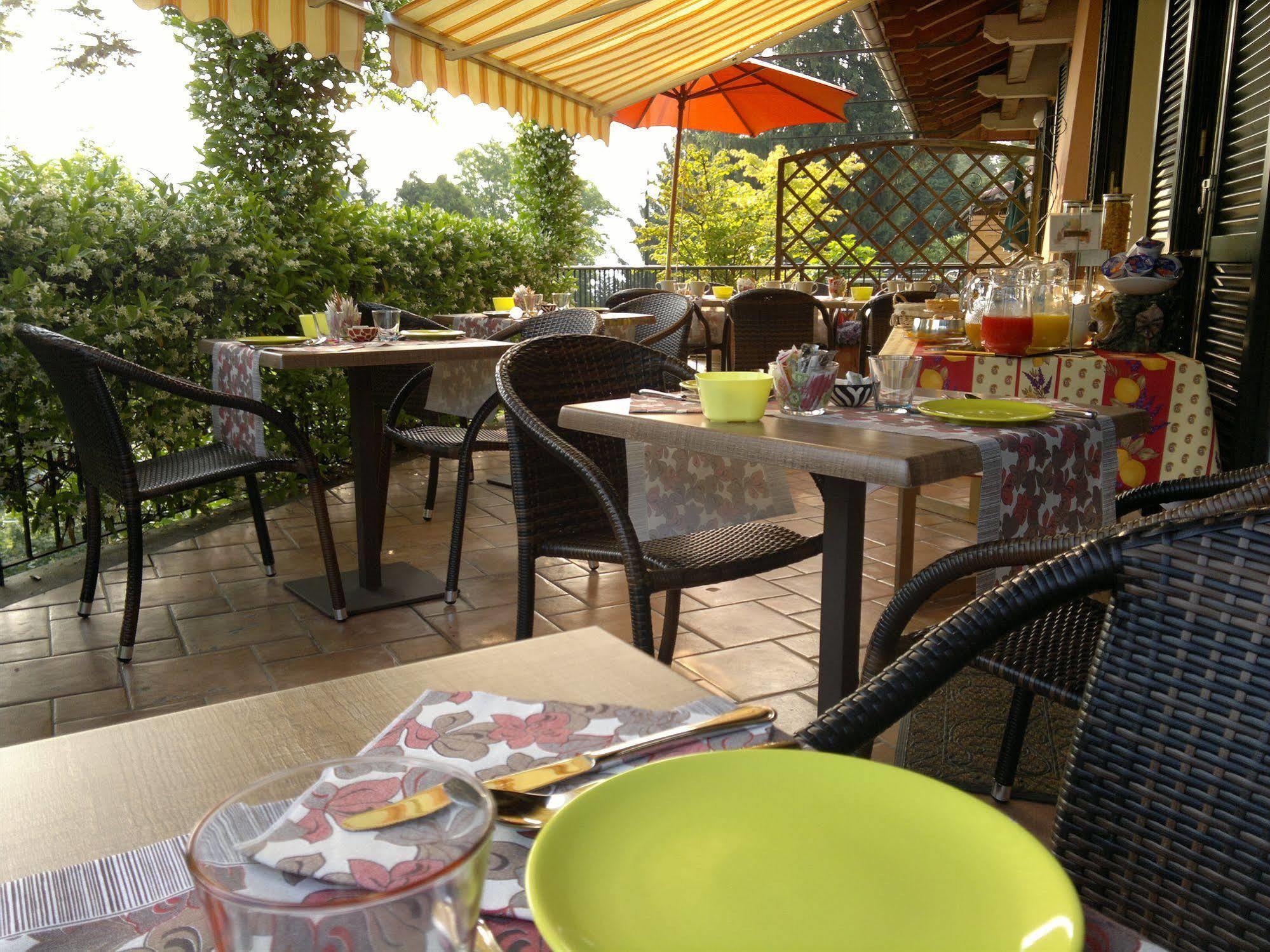 Lo Scoiattolo e la Noce Bed and Breakfast Stresa Esterno foto