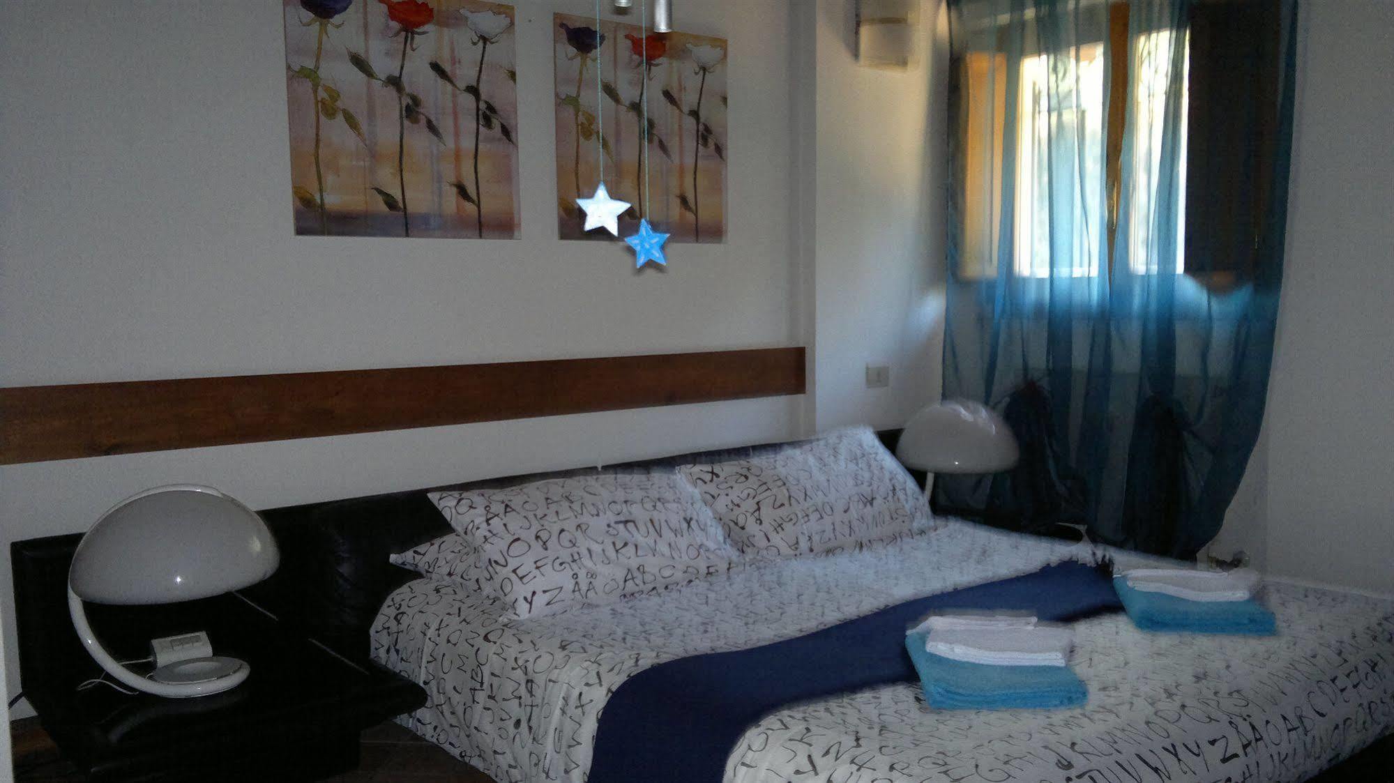 Lo Scoiattolo e la Noce Bed and Breakfast Stresa Esterno foto